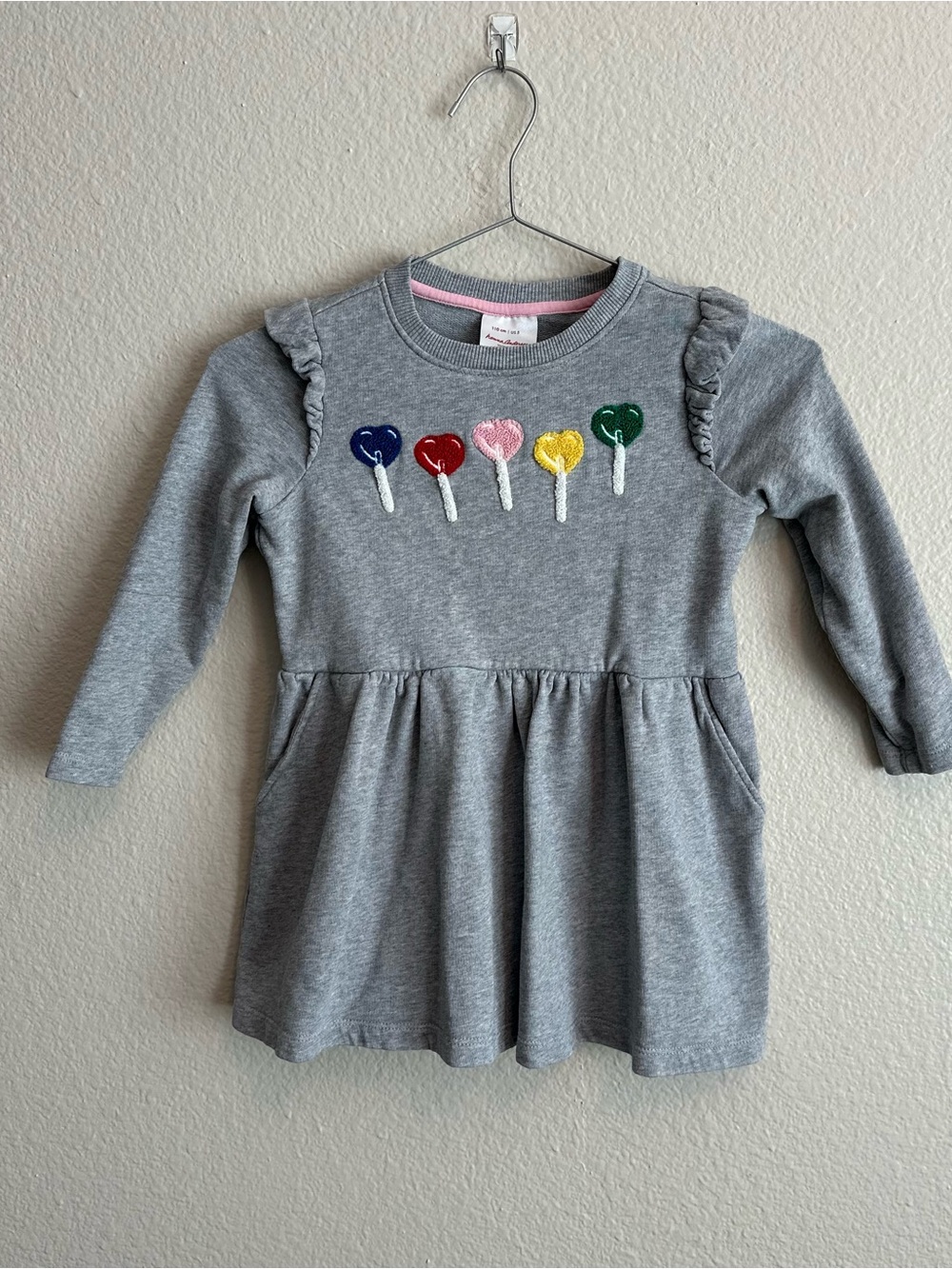 Hanna Andersson Grey Dress with Multicolored Heart Lollipops